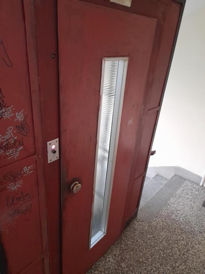 Apartman Bulevar Stupine Tuzla Exterior foto